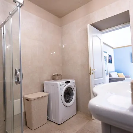 Apartamento Old House - Historic Beauty Home, *